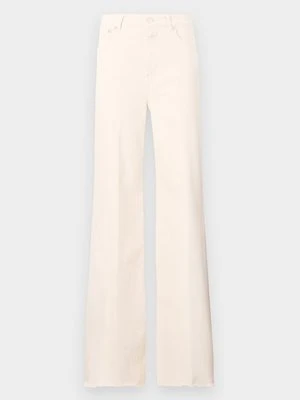 Jeansy Relaxed Fit closed