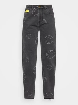 Zdjęcie produktu Jeansy Relaxed Fit Desigual