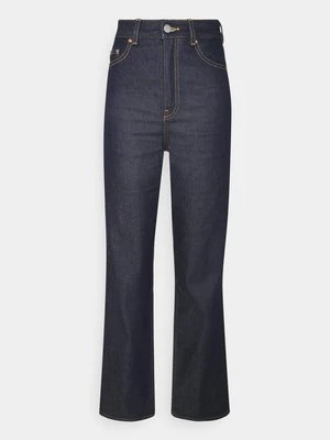 Jeansy Relaxed Fit Dr. Denim raw denim
