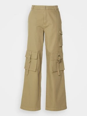 Jeansy Relaxed Fit Gestuz