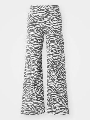 Jeansy Relaxed Fit Gina Tricot