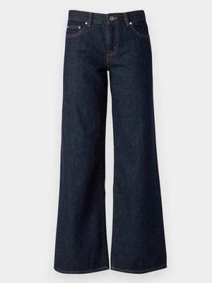Jeansy Relaxed Fit Gina Tricot rinsed denim