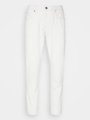 Jeansy Relaxed Fit INDICODE JEANS