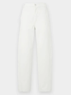 Jeansy Relaxed Fit Maison Kitsuné mleczny