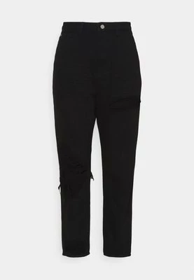 Jeansy Relaxed Fit Missguided Plus