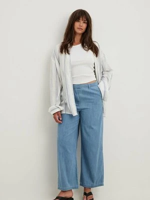 Jeansy Relaxed Fit NA-KD