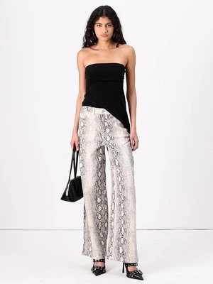 Jeansy Relaxed Fit Object