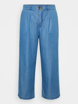 Jeansy Relaxed Fit ONLY Carmakoma