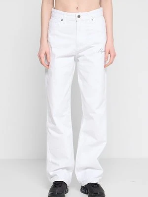 Jeansy Relaxed Fit Pegador