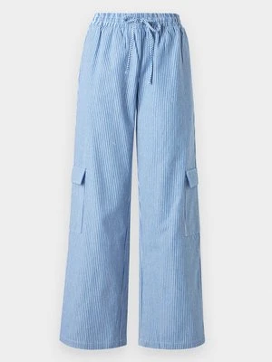 Jeansy Relaxed Fit Pieces