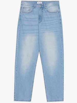 Jeansy Relaxed Fit Pier One