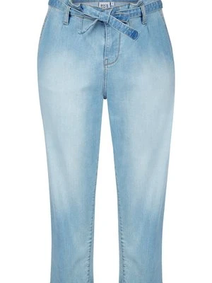 Jeansy Relaxed Fit Rock Your Curves by Angelina K.