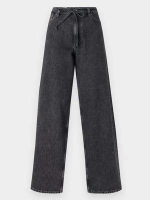 Zdjęcie produktu Jeansy Relaxed Fit Samsøe Samsøe