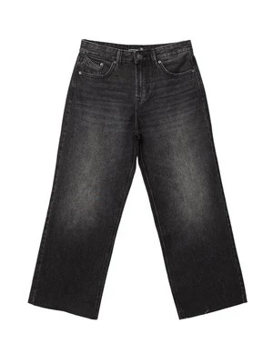 Jeansy Relaxed Fit Stradivarius