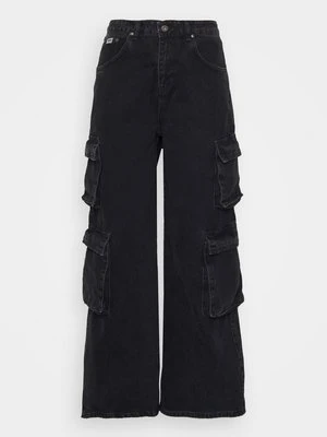 Jeansy Relaxed Fit The Ragged Priest