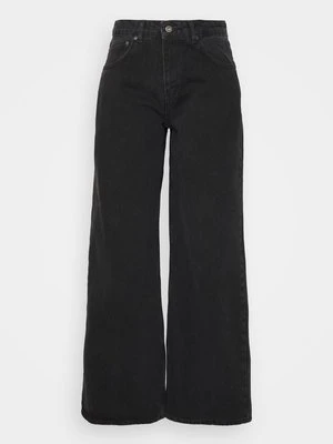 Jeansy Relaxed Fit The Ragged Priest