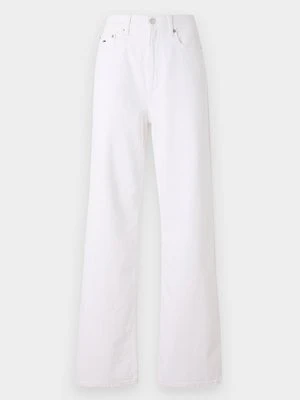 Jeansy Relaxed Fit Tommy Jeans