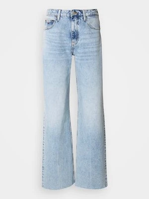 Jeansy Relaxed Fit Tommy Jeans