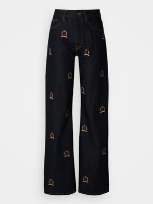 Jeansy Relaxed Fit Tommy Jeans