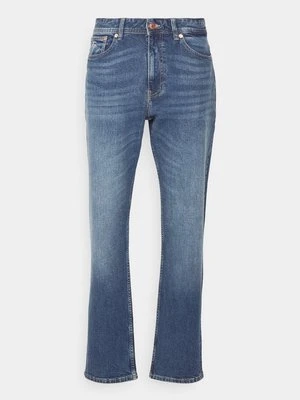 Jeansy Relaxed Fit Tommy Jeans