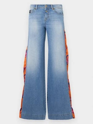 Jeansy Relaxed Fit Versace Jeans Couture