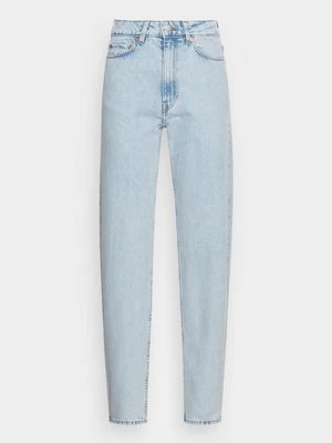 Jeansy Relaxed Fit Weekday niebieski