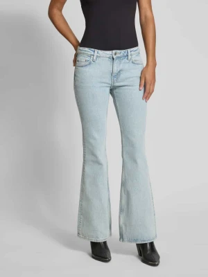 Jeansy rozkloszowane z mieszanki bawełny Weekday