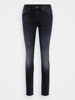 Jeansy Skinny Fit Armani Exchange