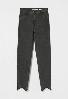 Jeansy Skinny Fit Bershka