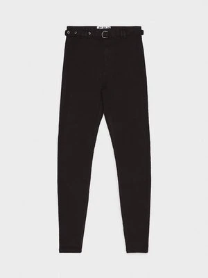 Jeansy Skinny Fit Bershka