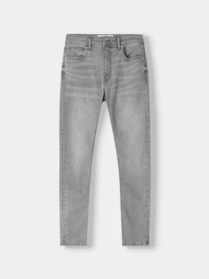 Jeansy Skinny Fit Bershka