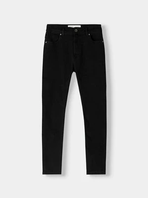 Jeansy Skinny Fit Bershka