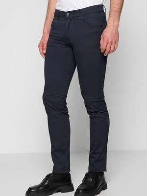 Jeansy Skinny Fit Bugatti