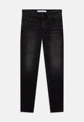 Jeansy Skinny Fit Calvin Klein Jeans