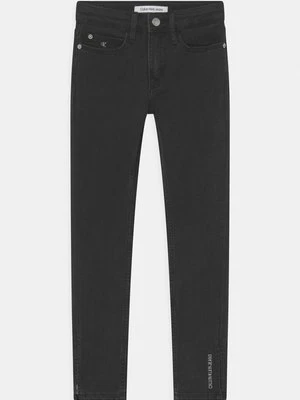 Jeansy Skinny Fit Calvin Klein Jeans