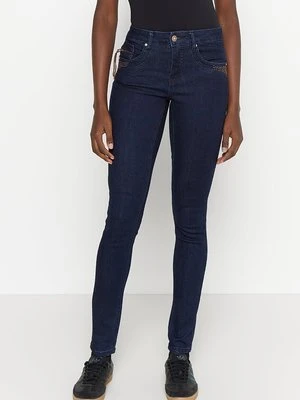 Jeansy Skinny Fit Cream