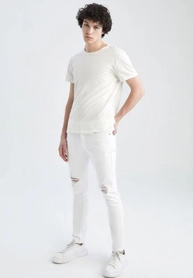 Jeansy Skinny Fit DeFacto
