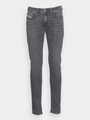 Jeansy Skinny Fit Diesel