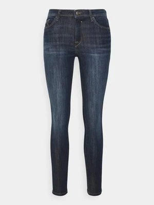 Jeansy Skinny Fit edc by esprit