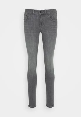 Jeansy Skinny Fit Esprit