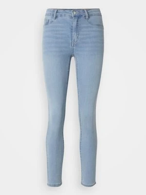 Jeansy Skinny Fit Gina Tricot niebieski