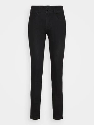 Jeansy Skinny Fit Guess