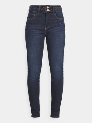 Jeansy Skinny Fit Guess