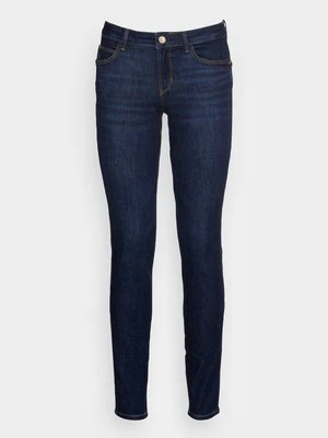 Jeansy Skinny Fit Guess