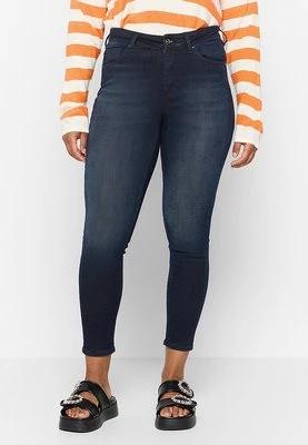 Jeansy Skinny Fit ONLY Carmakoma