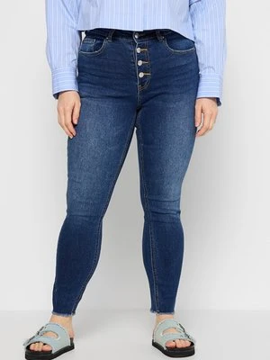 Jeansy Skinny Fit ONLY Carmakoma