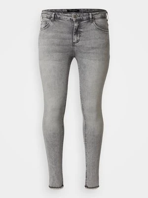 Jeansy Skinny Fit ONLY Carmakoma