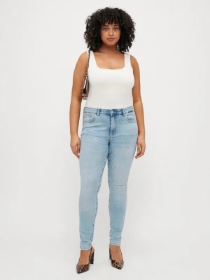 Jeansy Skinny Fit ONLY Carmakoma jasnoniebieski denim