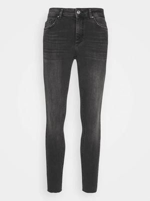 Jeansy Skinny Fit Pieces Petite