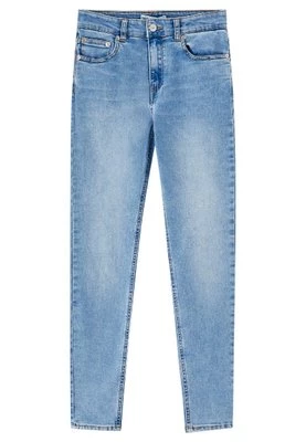 Jeansy Skinny Fit PULL&BEAR